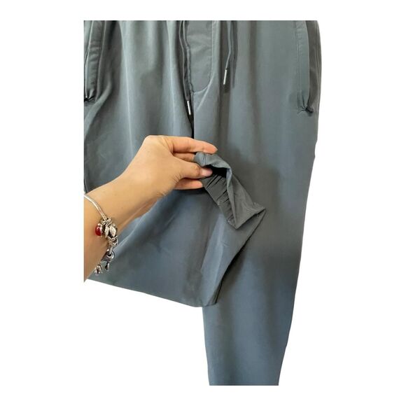 32 Degrees Cool Women’s Gray Lightweight Everyday Pants Medium - Picture 8 of 8